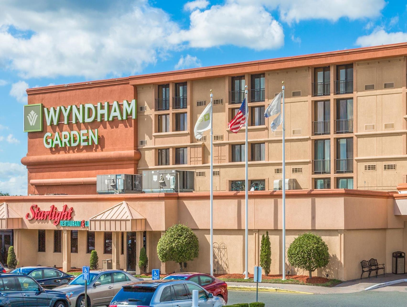 Wyndham Garden Hotel Newark Airport Екстериор снимка